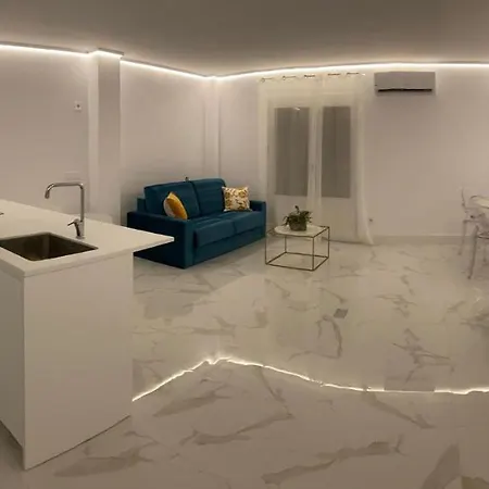 Apartmán 13 Lives In